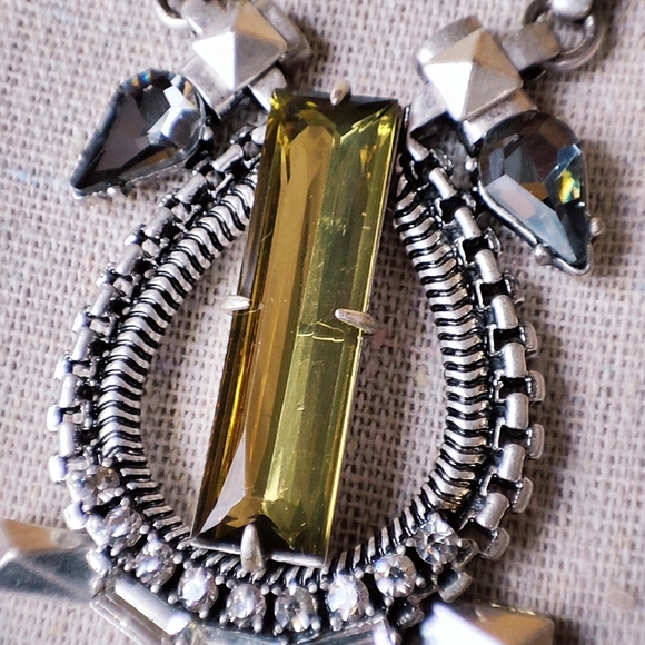 Stella and Dot Art Deco Revival Elongated Citrine Smoke Pewter Tone Necklace - Picture 5 of 15